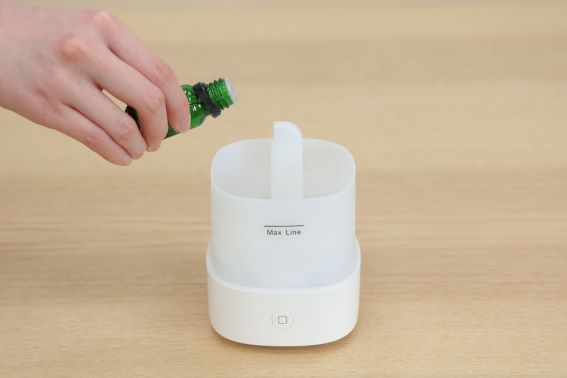 �A���}�f�B�t���[�U�[