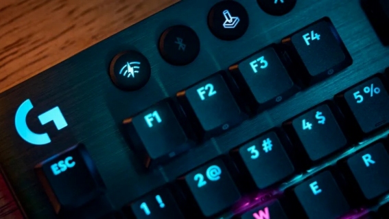 LIGHTSPEED�Ńv���C