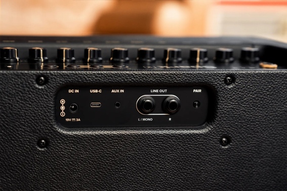 �X�e���I�E���C���A�E�g