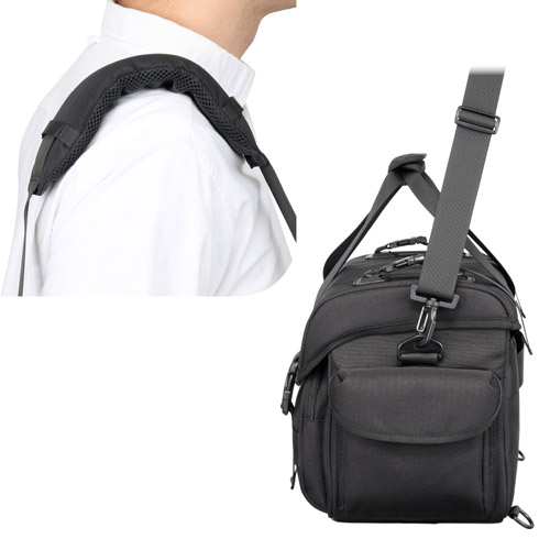 ��^�p�b�h�t���Ō��Ƀt�B�b�g���钅�E�\�ȃV�����_�[�x���g