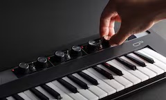 �O����m�u�A�X���C�_�[�Ȃǃn�C�O���[�h�Ȏ���