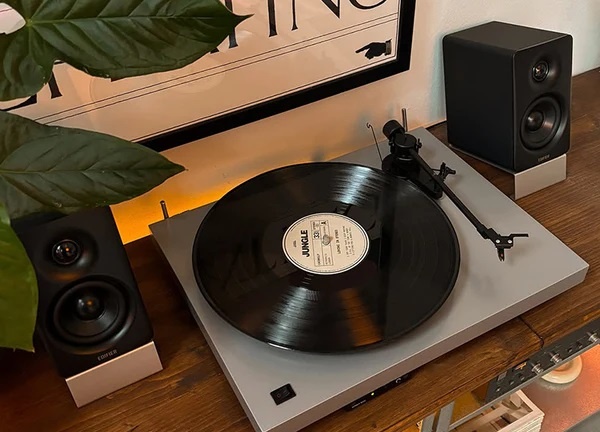 ��p�A���~�j�E���X�^���h�t��