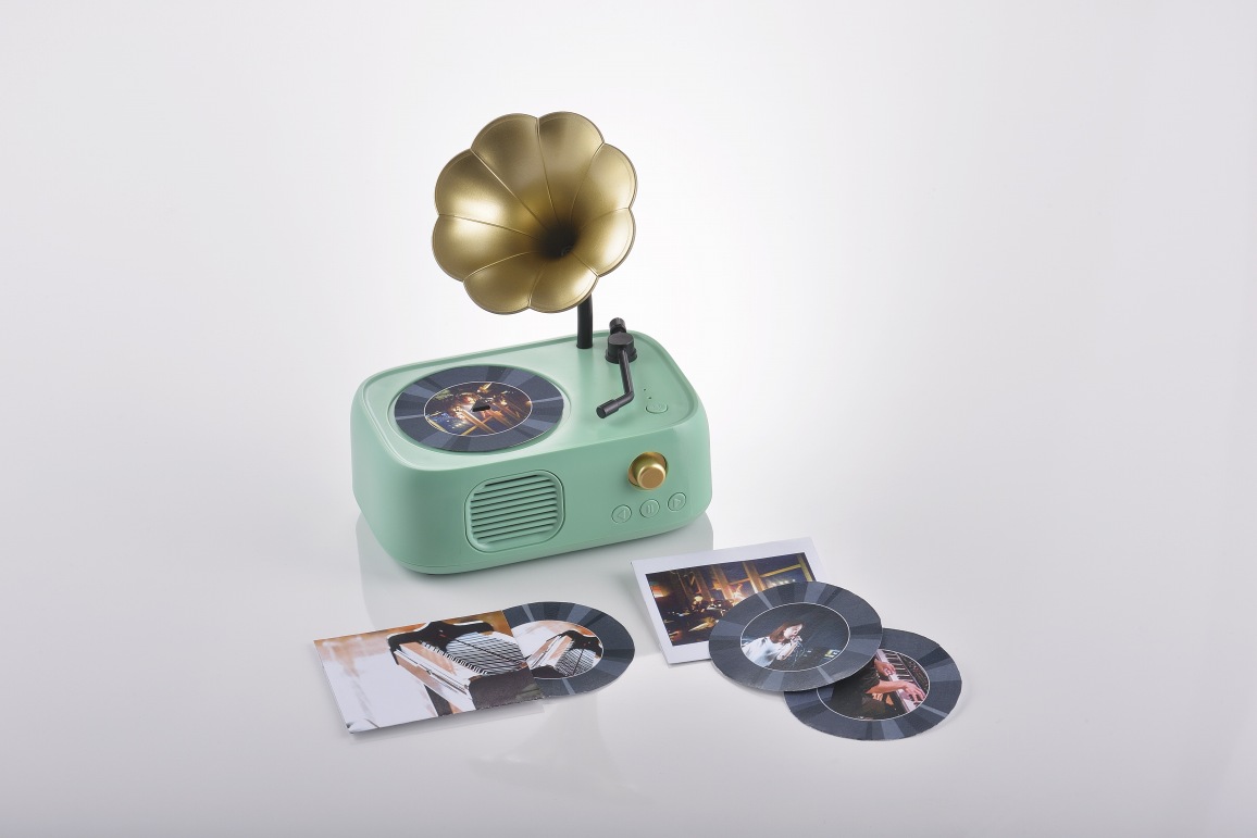 �Ȃ��������R�[�h�v���C���[�̌`������MP3���y�v���C���[�ł�