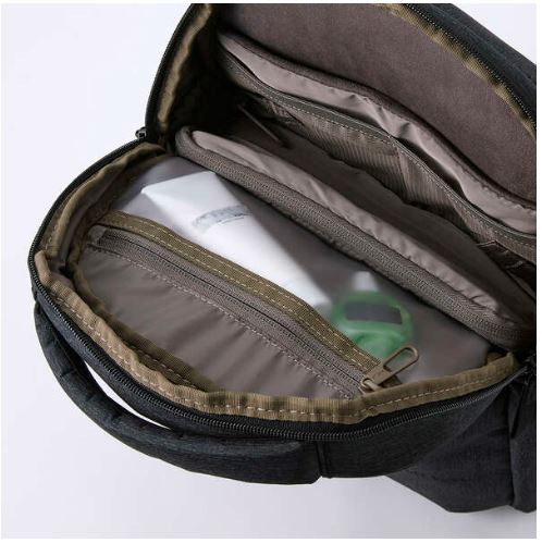 ����T���₷���������f�ނ̃t�@�X�i�[�|�P�b�g