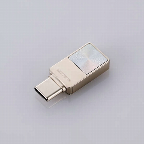 USB Type-C�R�l�N�^�[�̃X�}�z����USB������