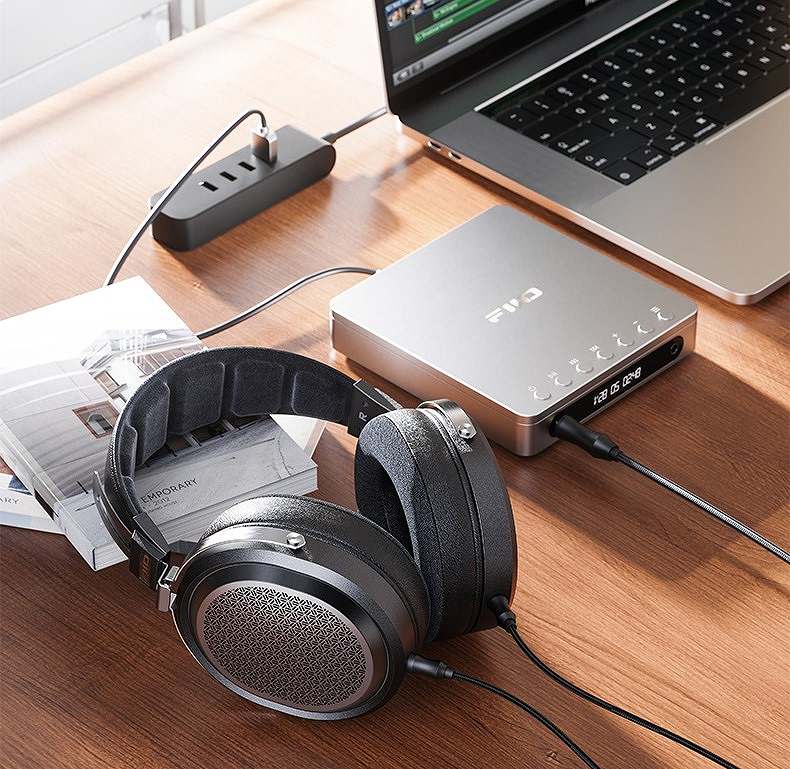 �����₷�������x�݌v�B�D�ꂽ�쓮���������������C���s�[�_���X�d�l�ɂ�蕝�L���@��ɑΉ�