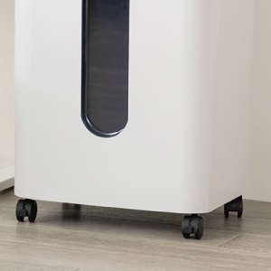 �ړ��ɕ֗��ȃL���X�^�[�t��