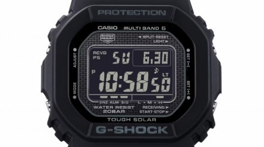 ����G-SHOCK���I�}�[�W�������t�F�C�X�f�U�C��