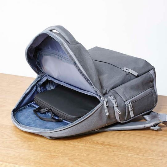 �o�b�N�p�b�N�ւ̎��[�ɂ��֗��ȏc�^�^�C�v