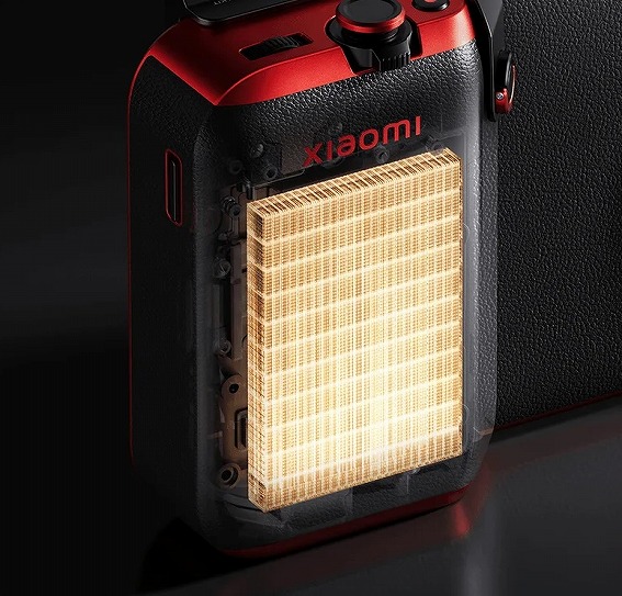 ��e�ʂ�2000mAh�o�b�e���[