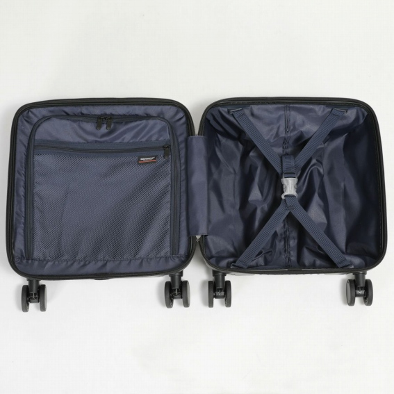 �t�����g�|�P�b�g����A�N�Z�X�\�ȃt�@�X�i�[���b�V���|�P�b�g�t��