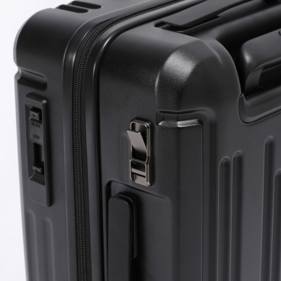 �T�C�h�ɃR���r�j�t�b�N��t��