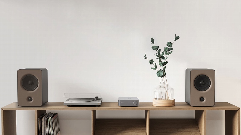 �n�C�O���[�h�V�X�e���ɂ�����ތ��S�ȃR���p�N�g�f�U�C��