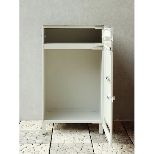 ��������010