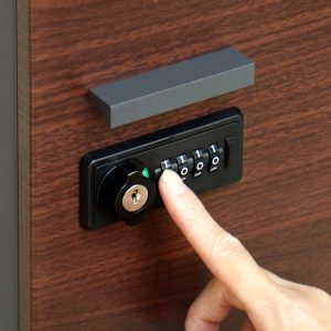 ��������03