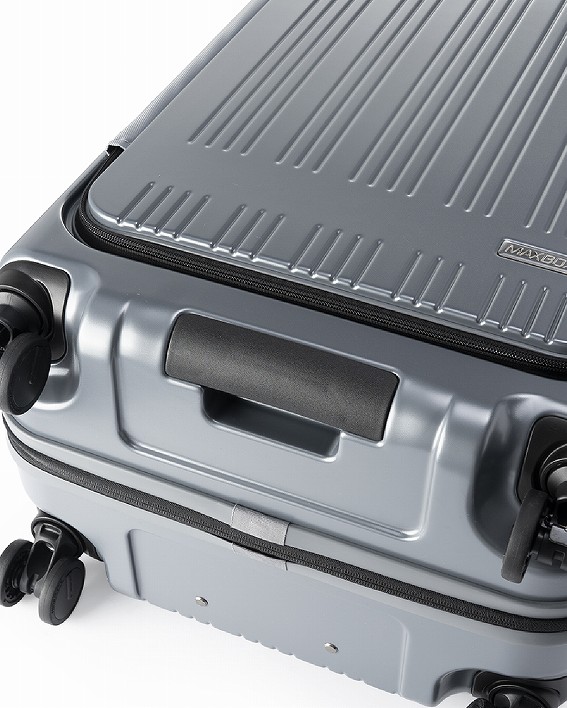 ���{�g���n���h��