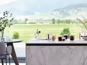 8��ނ̃��j���[�Ŏ��R���݂Ȋy���ݕ�������