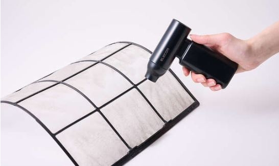 �t�B���^�[��Ԍ˂̃z�R���ɂ�