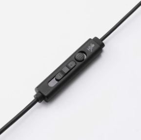 �茳�ő���ł���R���g���[���[