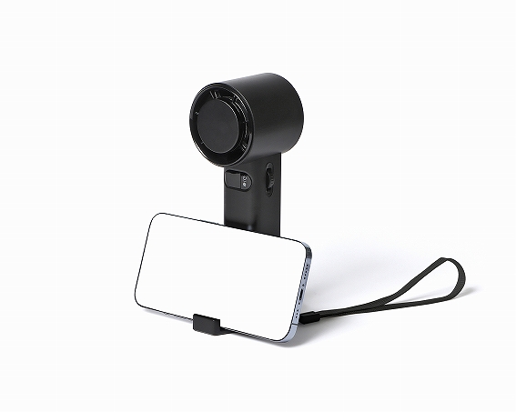 �X�^���h�t���ŃX�}�z�X�^���h�Ƃ��Ă��g����