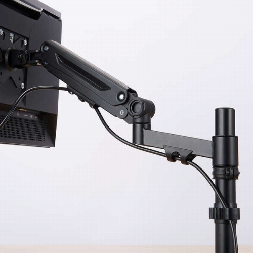 �P�[�u���z���_�[�t��