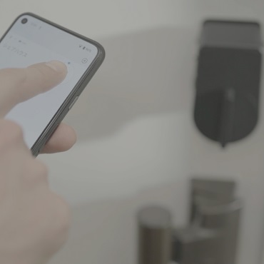 �X�}�z�A�v���Ō����J����