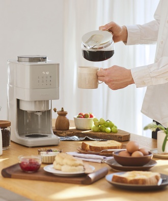 �ڊo�߂Ƌ��ɁA�D��Ȉ�����n�܂�܂��B