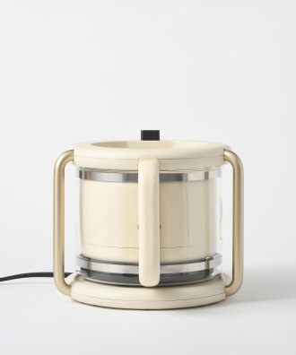 �o�X�P�b�g�ɖ{�̂����ăR���p�N�g�Ɏ��[�ł��܂�