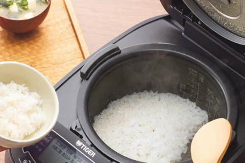 �u���ʎ|�ΐ����v���j���[