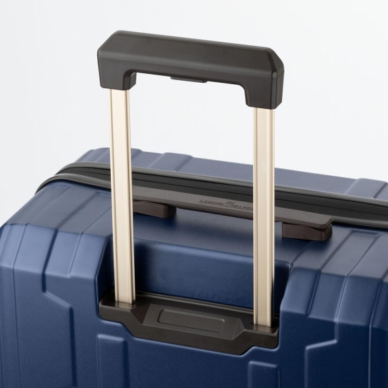 ���i�K�L�����[�o�[