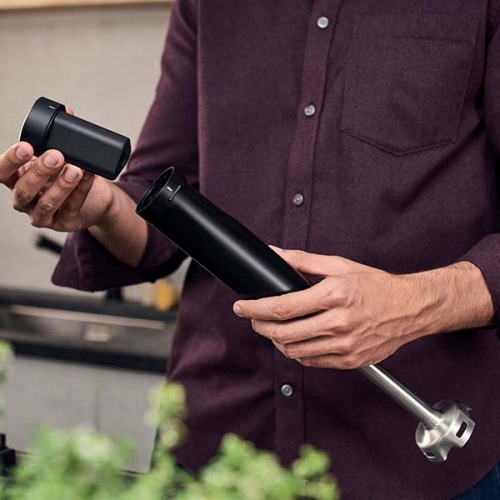 �p���t����BLDC���[�^�[����