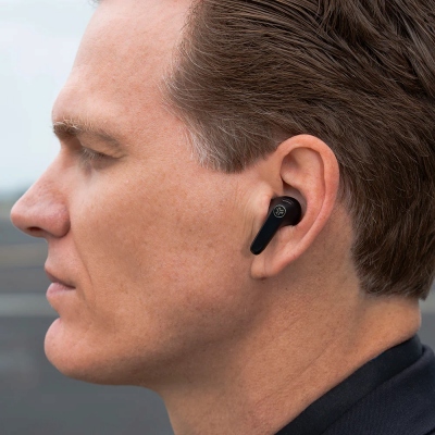 �n�C�u���b�h�^�̃m�C�Y�L�����Z�����O�{�O������荞��