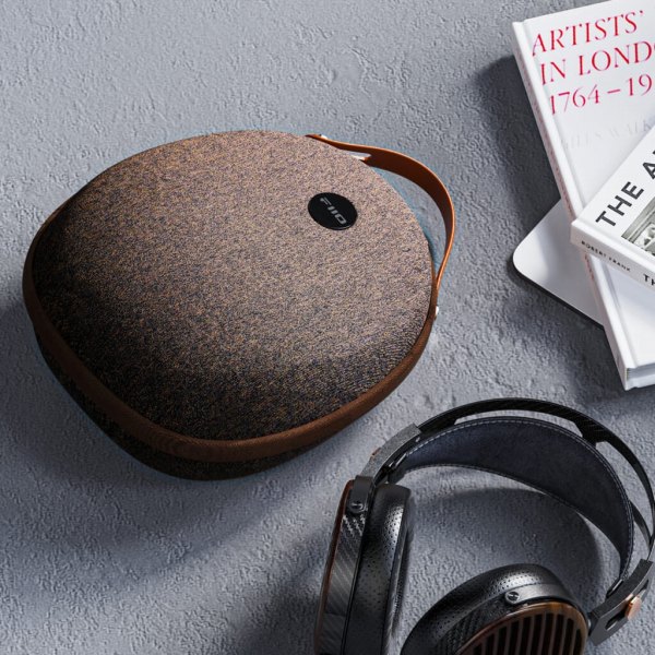 �w�b�h�z�����[�P�[�X�t��