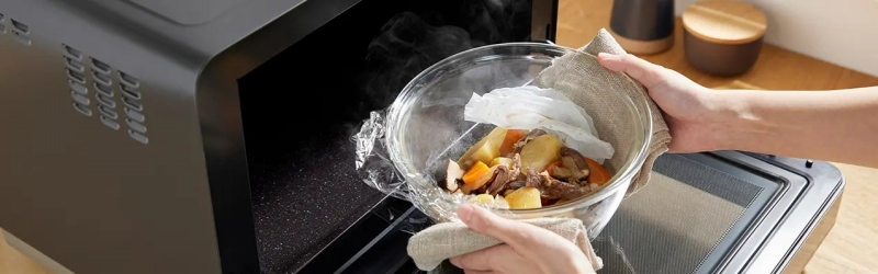 �{�E�����j���[