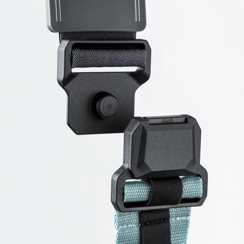 LEGEND WALKER�@�}�O�l�b�g�X�[�c�P�[�X�x���g