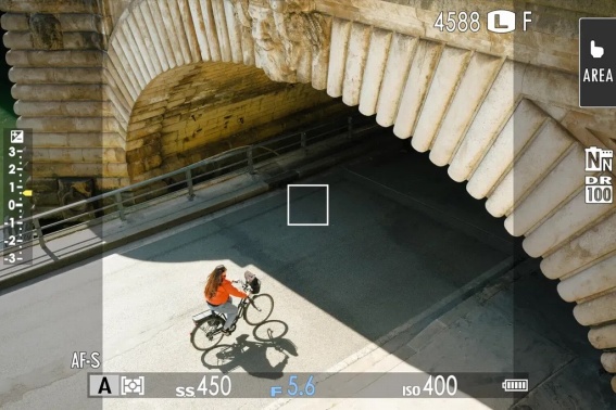 �T���E���h�r���[���[�h