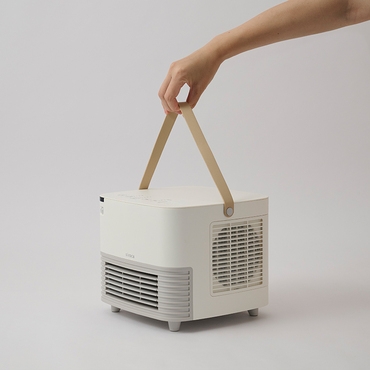 �{�̂̓R���p�N�g���A��2.5kg�̌y��