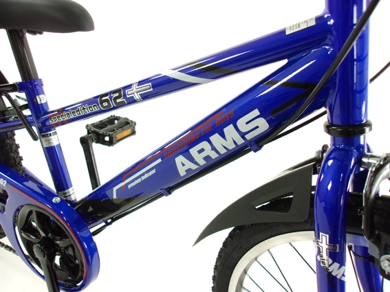 �y�t���[���z