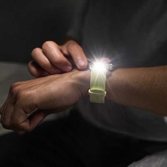 LED�t���b�V�����C�g