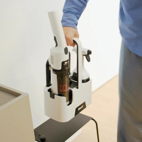 �C���e���A�ɓ���ރf�U�C��