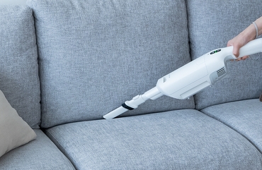 �\�t�@�[�̌��ԂȂǂ̂��|����