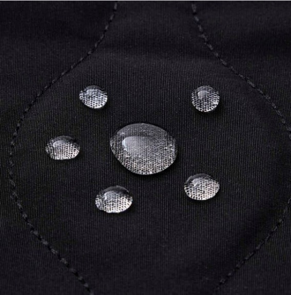 �������H