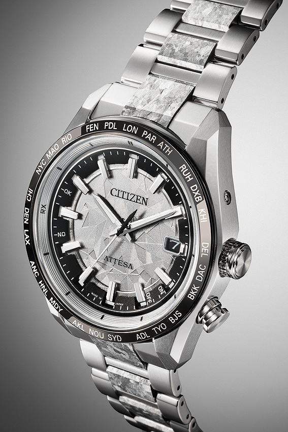 ���Ɖe���ۗ��V���o�[ &times; �u���b�N�̍\��