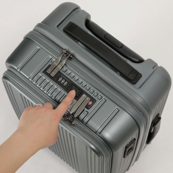 �g���x���Z���g���[���b�N�̓_�C�������b�N�����̗p