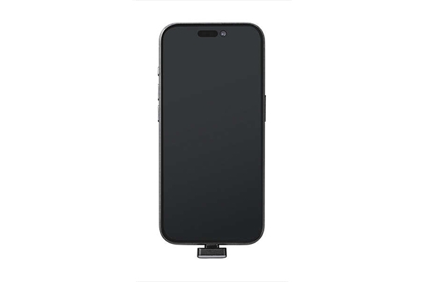 USB Type-C�|�[�g�𓋍�