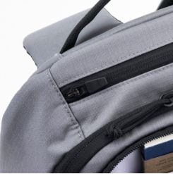 ���b�N�@�\�t���ŏ㕔�|�P�b�g�t�@�X�i�[