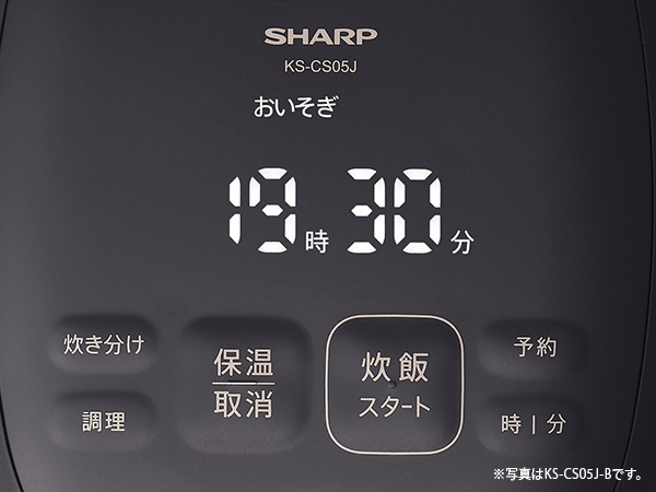 �X<mark class=classngword>�^�C</mark>���b�V���ȁu�V�ʑ��쁕 LED�\���v