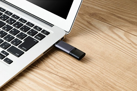 �L���b�v�ŃR�l�N�^�[����������ی�