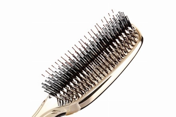 ����̖ь��ɓ͂�572�{�̐�ʃs��