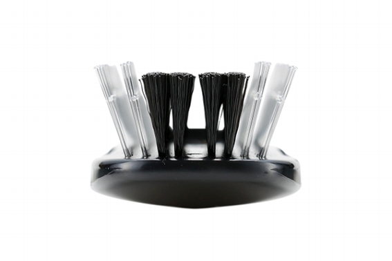 ���z��������s���\��